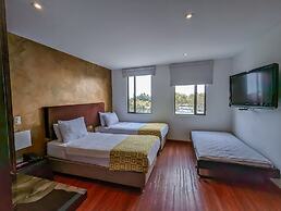 Hotel Charlotte Suite 26