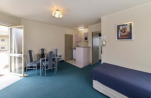 Geneva Motor Lodge