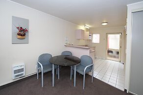 Geneva Motor Lodge