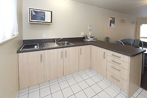 Geneva Motor Lodge