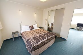 Geneva Motor Lodge