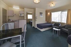 Geneva Motor Lodge