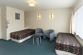 Geneva Motor Lodge