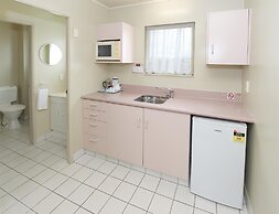 Geneva Motor Lodge