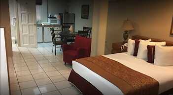 Tradewinds Hotel