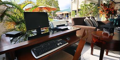Tradewinds Hotel