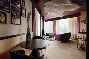 DoubleTree by Hilton Amsterdam Centraal Station