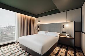 DoubleTree by Hilton Amsterdam Centraal Station