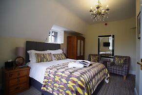 Dene House
