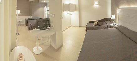 Hotel Fini