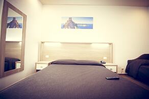 Hotel Fini