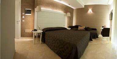 Hotel Fini