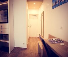 Hotel Fini