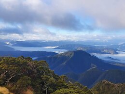 Off The Beaten Trail Accommodation & Bike Tours