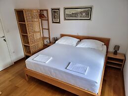 Malena Palace Experience