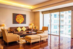Column Bangkok Hotel