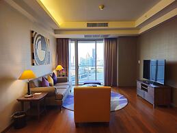 Column Bangkok Hotel