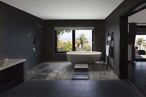 Vedana Lagoon Resort and Spa