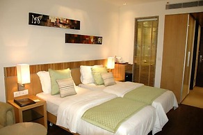 Shervani Hotel Nehru Place