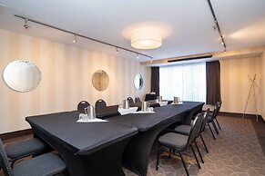 Sandman Hotel & Suites Calgary South