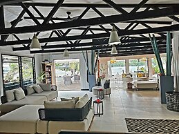 Turtle Bay Lodge