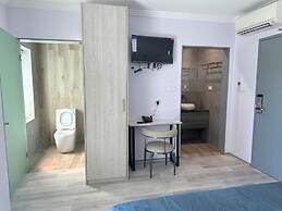 Sydney Riseon Hotel