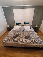 Apartments Zvrko