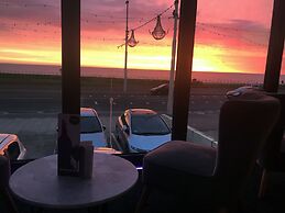 Seafront419