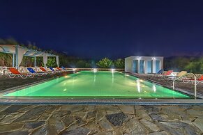 Smaragdi Hotel Apartments