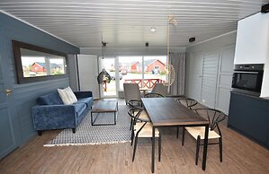 Lankanholmen Sea Cabins