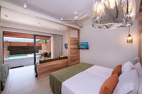 Kiani Beach Resort Family