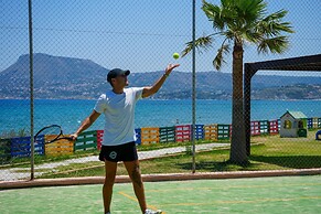 Kiani Beach Resort Family