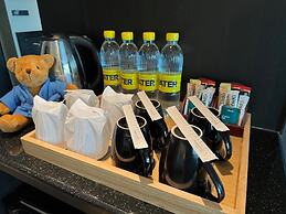 Golden Tulip Mandison Suites
