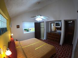 Baldwin's Guest House Cozumel