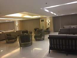 Breeze Residences by Ridged