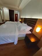 Sara Hotel