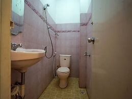 Super OYO 1173 Hotel Shofa Marwah