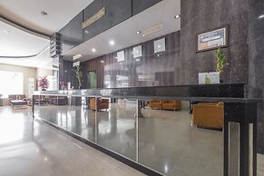 OYO 1081 Allson City Hotel Makassar