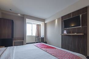OYO 1081 Allson City Hotel Makassar