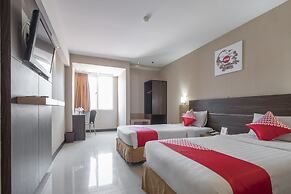 OYO 1081 Allson City Hotel Makassar