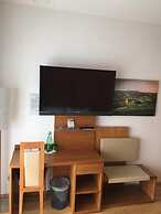 Hotel Lava Inn