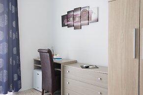 Tarona Guesthouse