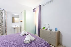 Tarona Guesthouse