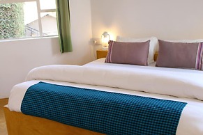 Dan Stam Hotel