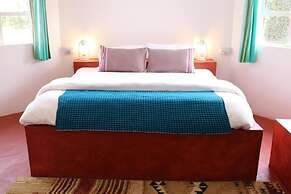 Dan Stam Hotel