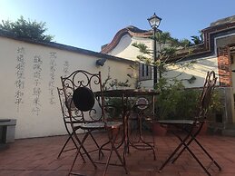 Love nostalgia No. 53 B&B