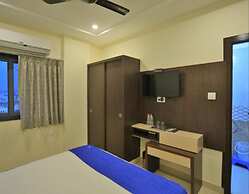 Hotel Suraj Palace