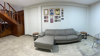 Studio 69