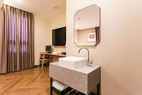 Le Idea Hotel
