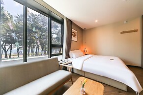 Le Idea Hotel